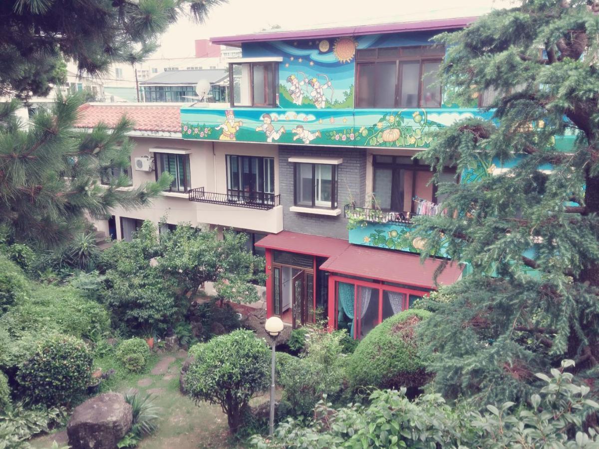 Jeju B.P. Guesthouse Exteriör bild